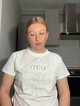 دردشة Kittie_Valentine الجنسية المباشرة