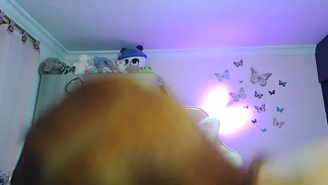 caroline_jonson Chat XXX in diretta