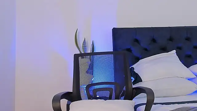 Czat XXX na żywo – Marcus_Moreno