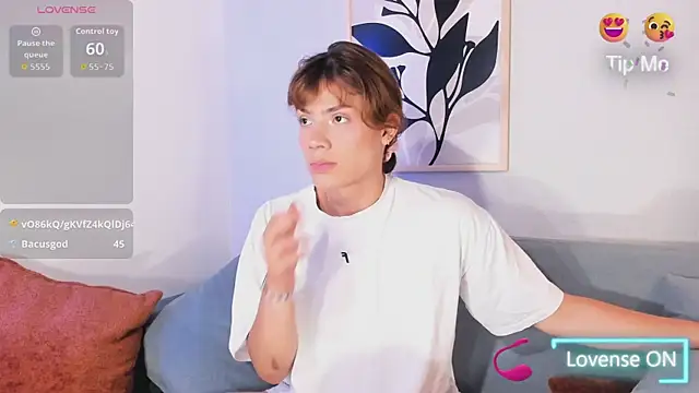 KassMonroeのライブXXXチャット