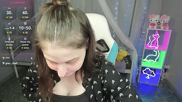 KiraDuvall's Live XXX Chat