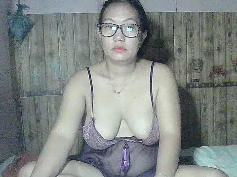 Pinay_BigTits69: онлайн-секс-чат