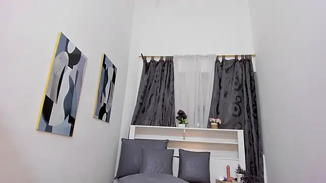 دردشة Mistt_Mia الجنسية المباشرة