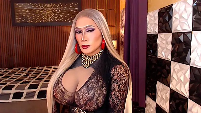 Asianbigcum Adlı Modelin Canlı XXX Sohbeti