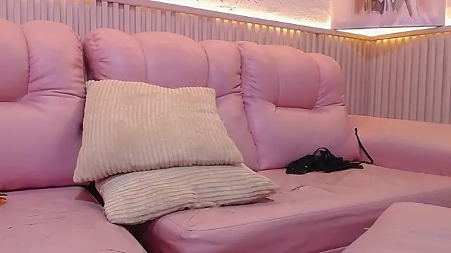 Alaya_cute Chat XXX in diretta