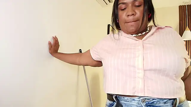 Astrid_Black's Live XXX Chat