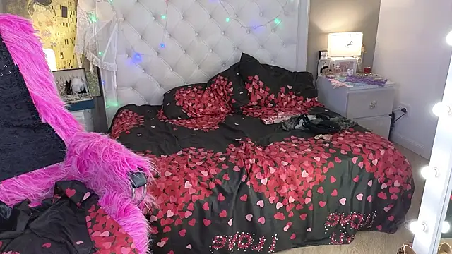 RoxalanaStar élő XXX-chatje