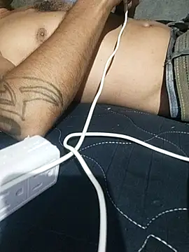 Webkamerová show axel69consentido