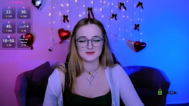 luna_berryy's Live XXX Chat