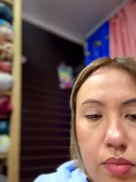 Chat +18 de VIOLETA-25_ ao vivo