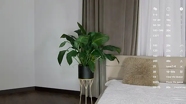 KariDollar Live XXX-chat