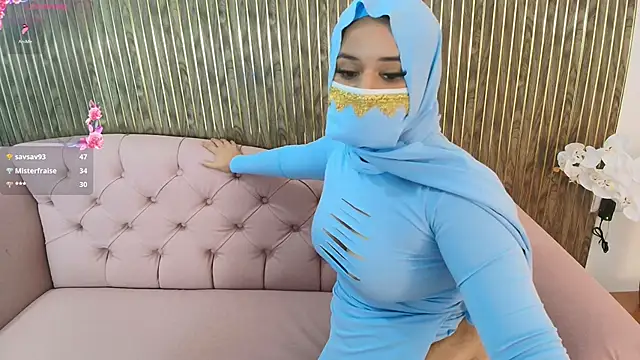 Aminaa_Kaarim Webcam Show