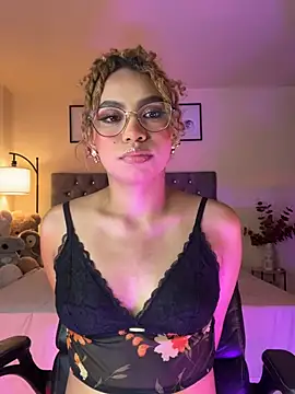 OxanaFedorova1-'s Live XXX Chat