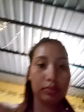 Genesis_18_ élő XXX-chatje