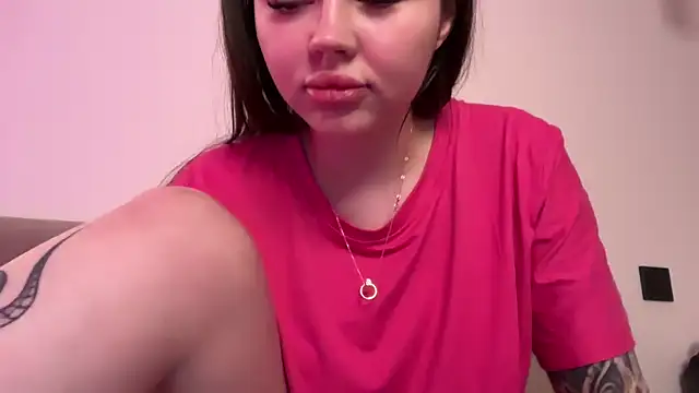 Chat +18 de AlmaryKim ao vivo