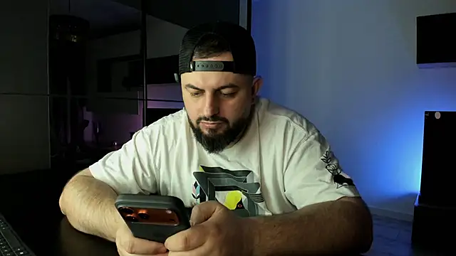 DravenPeak's Live XXX Chat