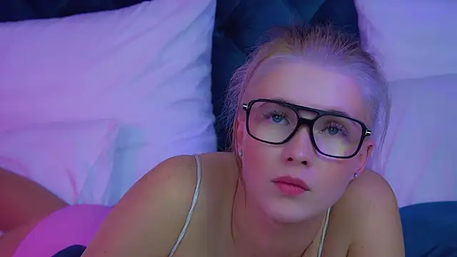 VanessaCelesti 现场XXX聊天