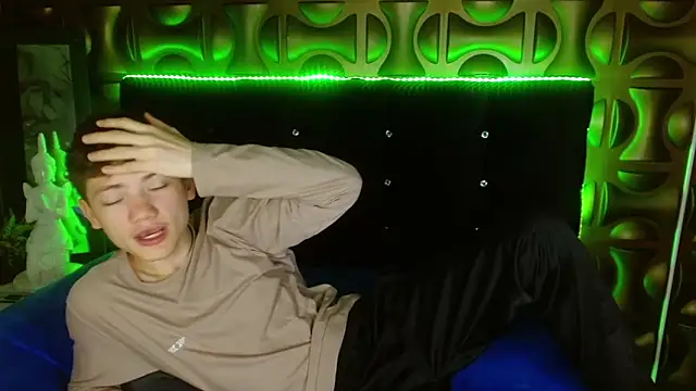 cruz_dante's Live XXX Chat