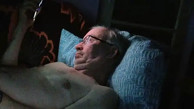 cumloverboyxx69's Live XXX Chat