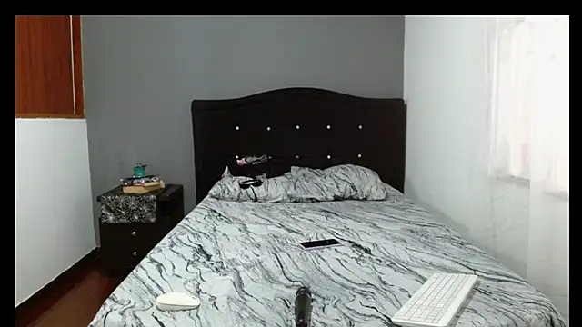 Sembang XXX Secara Langsung Emilia_1995