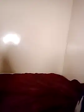 Quenn_squirt_ant_anal Chat XXX live