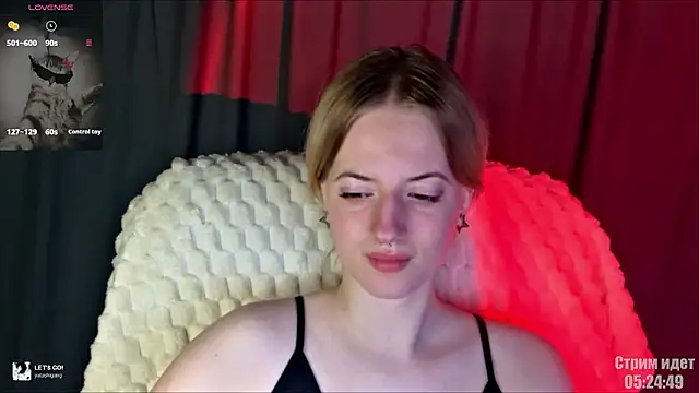 HeyAlise's Live XXX Chat