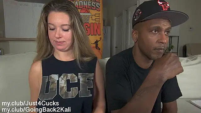 boomboomr00m's Live XXX Chat