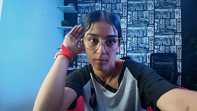 DanielaMonroe – Naživo XXX chat