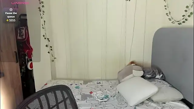 Felix_kittyのウェブカメラショー