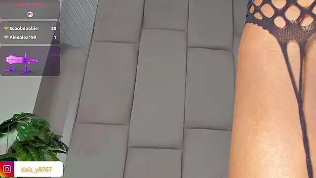 DaisyTaylor__ Live XXX-chat