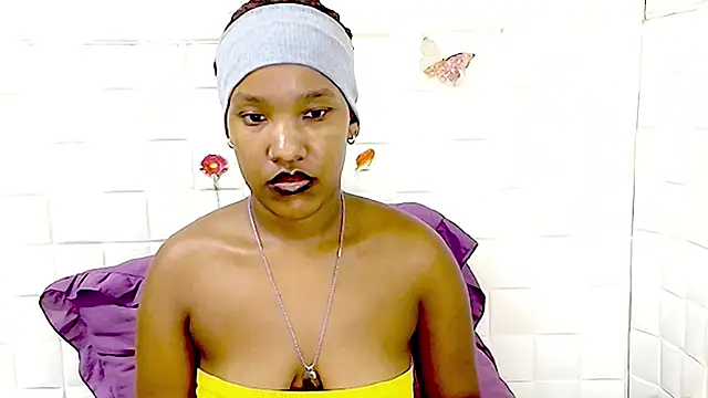 Онлайн чат XXX EroticSexyPrada