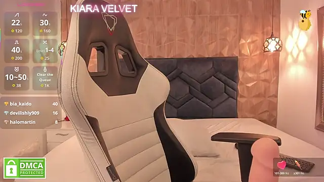 Chat XXX en directo de Kiara_velvet__