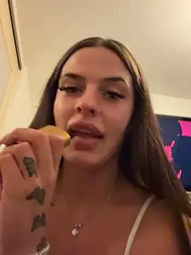 XXX chat uživo modela Georgialacex