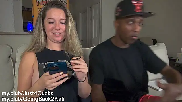 boomboomr00m Pertunjukan Webcam