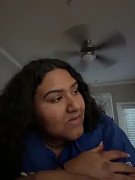 Angeliccreamyrican's Webcam Show