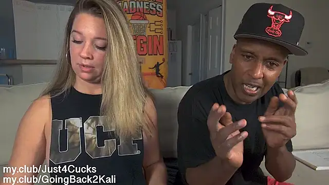 boomboomr00m's Live XXX Chat