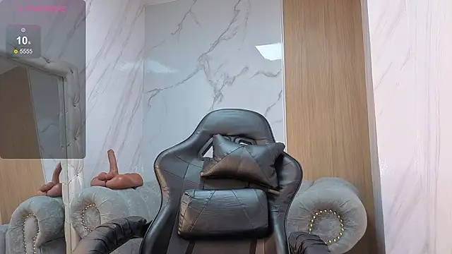 Chat +18 de Lola_roses_tf ao vivo