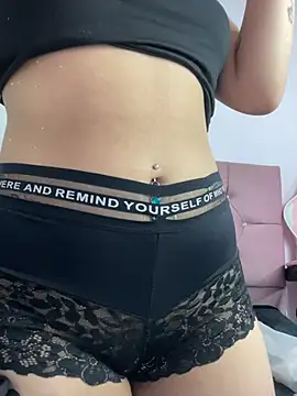 Chat +18 de milly_ec ao vivo