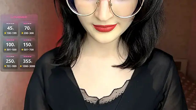 FakeLamb Adlı Modelin Canlı XXX Sohbeti