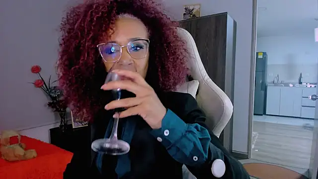 แชท XXX สดของ ScarlettMalbec