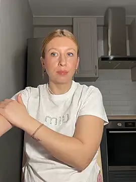 Chat +18 de Kittie_Valentine ao vivo