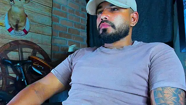 dominic_jonson 现场XXX聊天