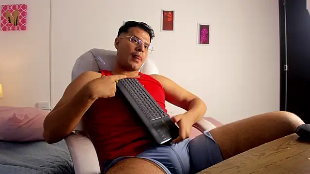 Liam_ruse Live XXX-chat