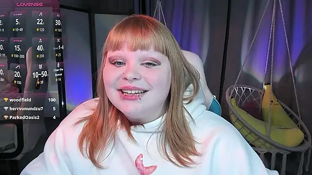 แชท XXX สดของ LottieReed