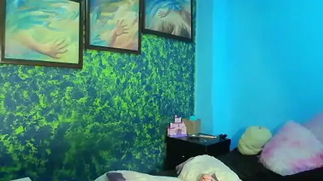 عرض كام EstefyFantasy