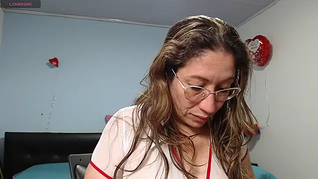 kaylaMinov_ Webcam show