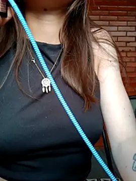 _Isabella-7 – Naživo XXX chat