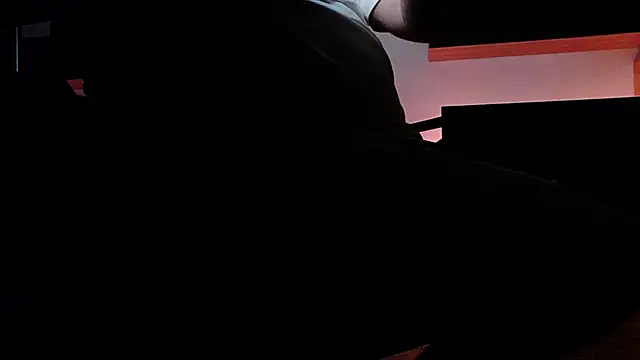 DravenPeak Adlı Modelin Canlı XXX Sohbeti