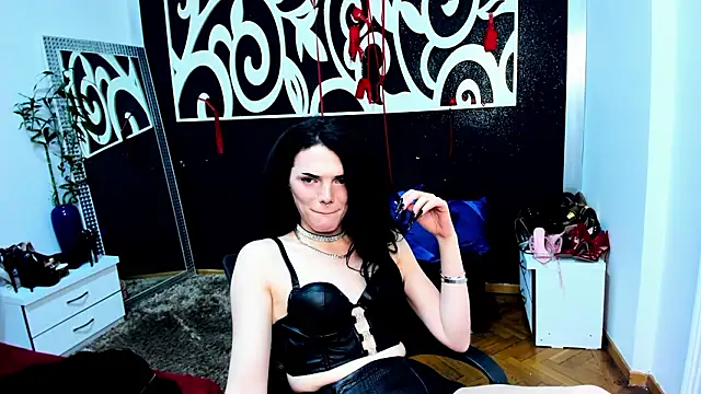 Vanessa4Dom: διαδικτυακό σόου στην κάμερα