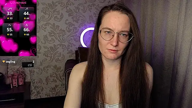 AgnesGraham élő XXX-chatje